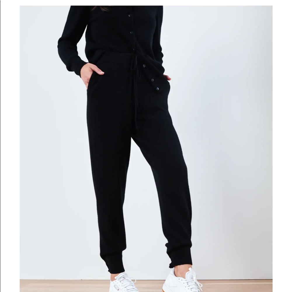 QUINCE - Mongolian Cashmere Sweatpants